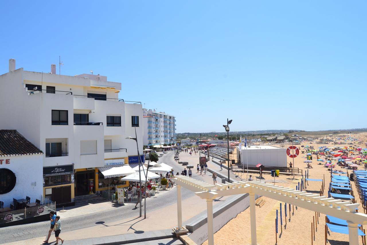 Apartamento Pe Na Areia, Armação de Pêra Kültér fotó
